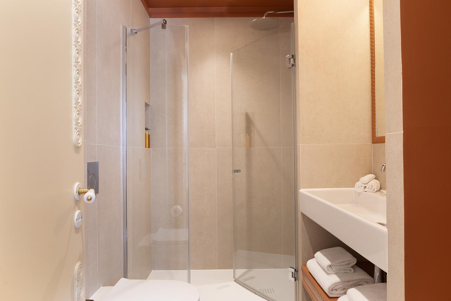 Paris Home Collection Serviced Apartments In Opera - Rue Saint-Lazare ภายนอก รูปภาพ